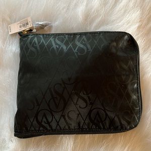 Victoria Secret zip up folding tote